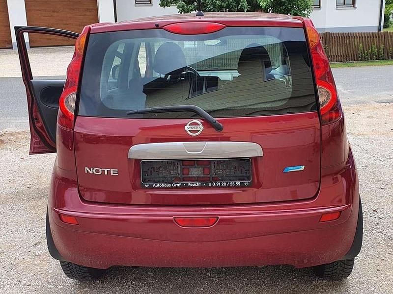 Gebraucht Nissan Note Acenta 88 PS (64 kW) 2010 Rot Van / Kleinbus