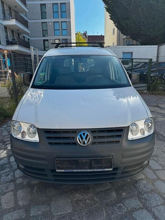 Second-hand VW Caddy 109 CP (80 kW) 2010 Alb Monovolum