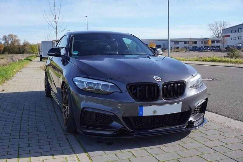 Grau Gebraucht 2018 BMW M240 M Sport Coupé | 35.000 € (Fairer Preis) - Bild 1/4