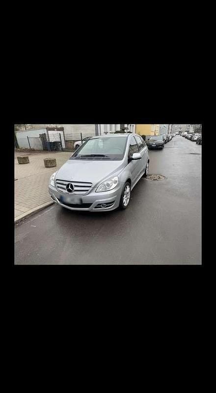 Gebraucht 2009 Mercedes B200 Van / Kleinbus | 2.500 € (Superpreis) - Bild 1/4