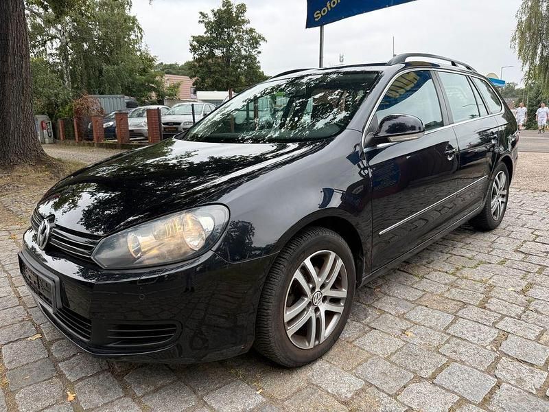 Schwarz Gebraucht 2010 VW Golf VI Kleinwagen | 3.999 € (Guter Preis) - Bild 1/4