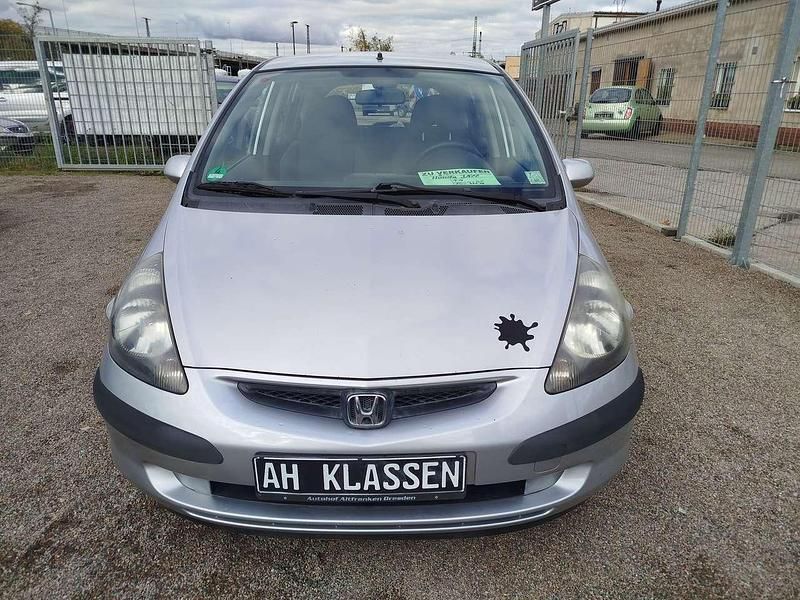Grau Gebraucht 2003 Honda Jazz Kleinwagen | 1.500 € (Fairer Preis) - Bild 1/4