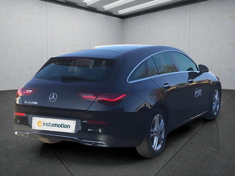 Gebraucht Mercedes CLA200 163 PS (119 kW) 2025 Schwarz Limousine