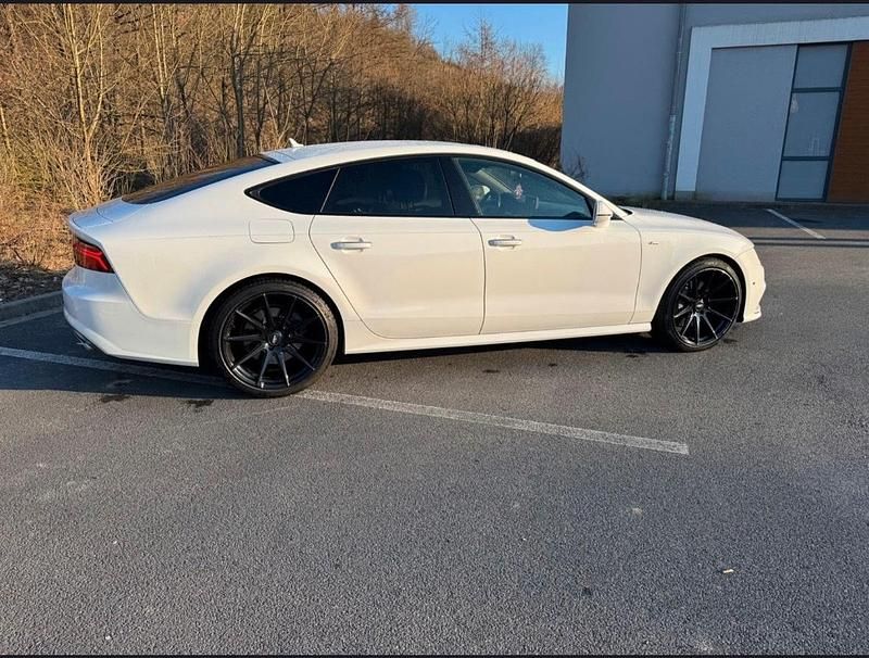 Gebraucht Audi A7 S-Line 218 PS (160 kW) 2015 Weiß Kleinwagen