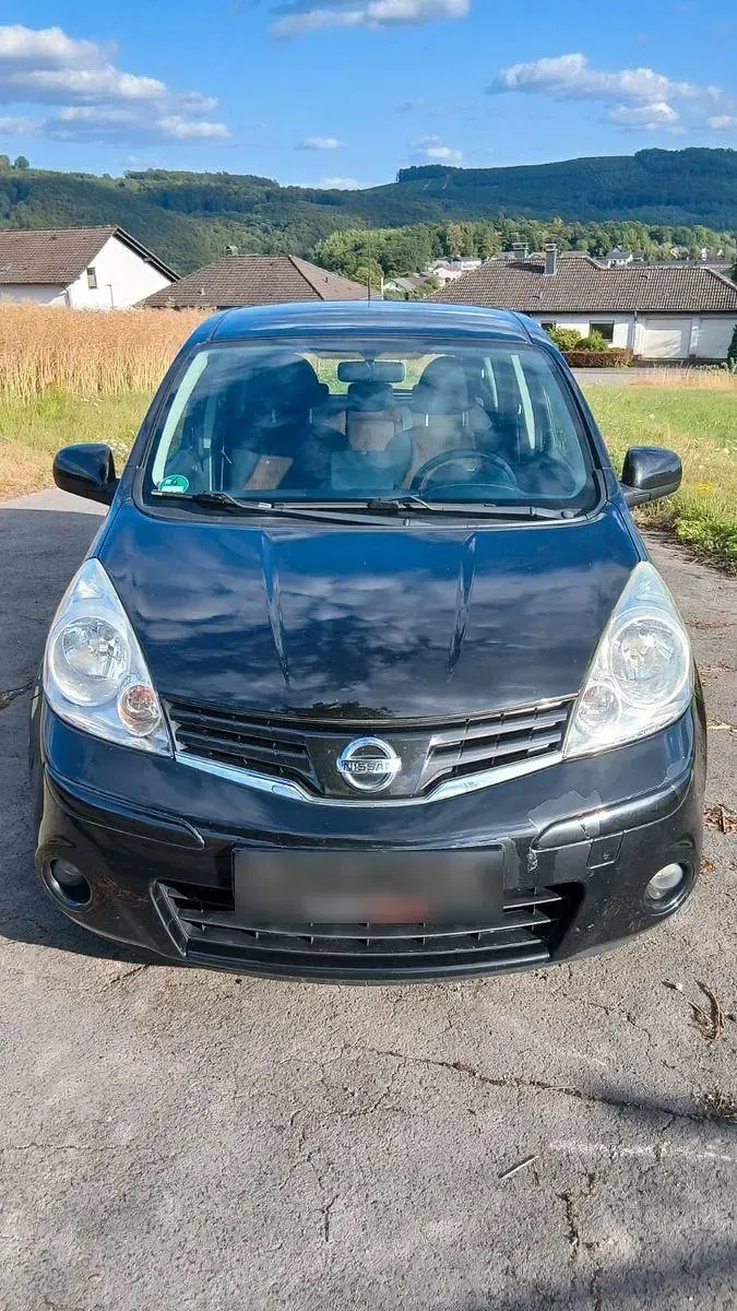 Gebraucht Nissan Note 88 PS (64 kW) 2011 Schwarz Kleinwagen