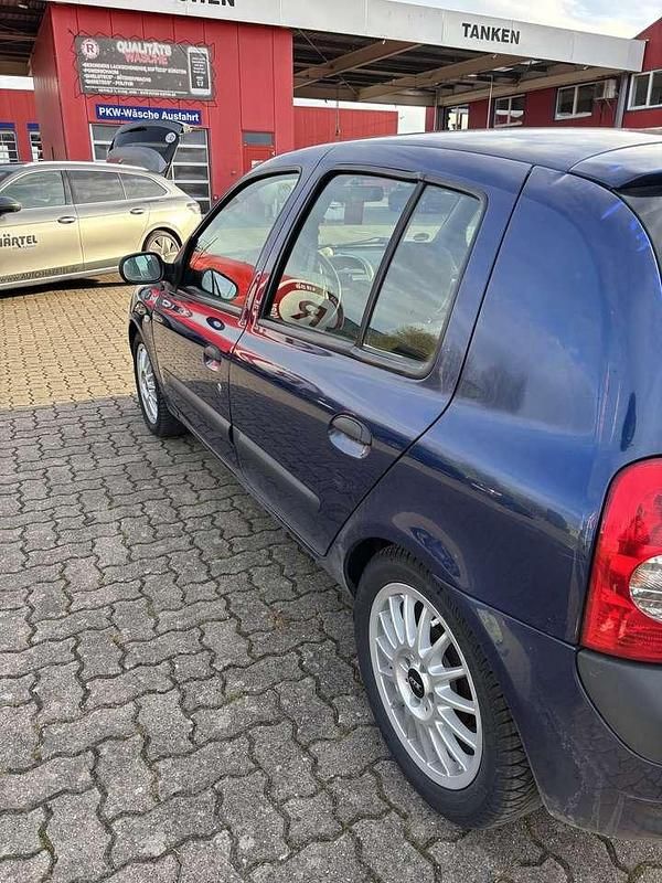 Gebraucht Renault Clio II Authentique 75 PS (55 kW) 2004 Blau Limousine