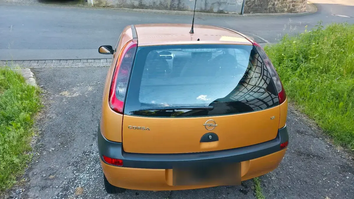 Gebraucht Opel Corsa 75 PS (55 kW) 2003 Braun Kleinwagen