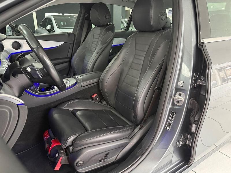 Gebraucht Mercedes E200 160 PS (117 kW) 2023 Grau Limousine