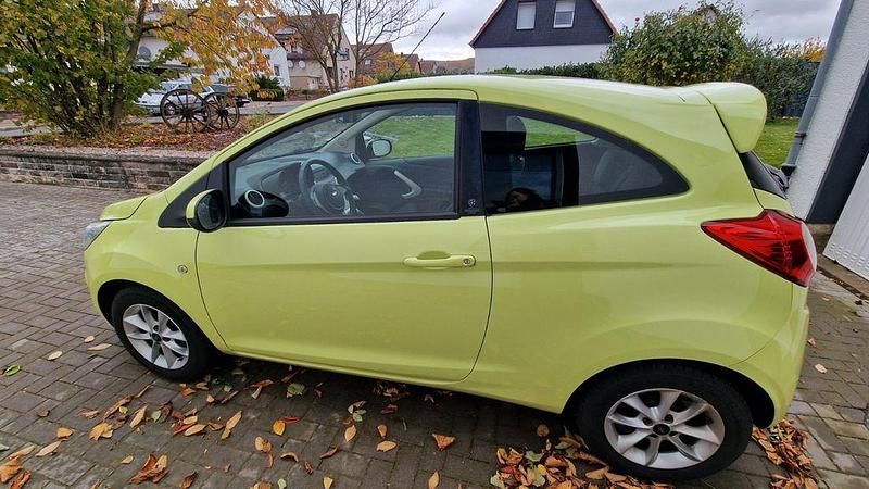Grün Gebraucht 2013 Ford Ka Champions Edition Kleinwagen | 4.000 € (Fairer Preis) - Bild 1/4