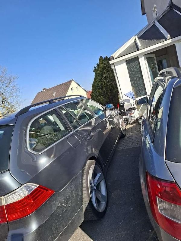 Gebraucht BMW 530 235 PS (172 kW) 2007 Kombi