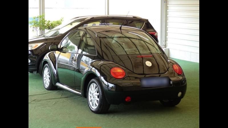 Gebraucht VW New Beetle 101 PS (74 kW) 2005 Schwarz Kleinwagen