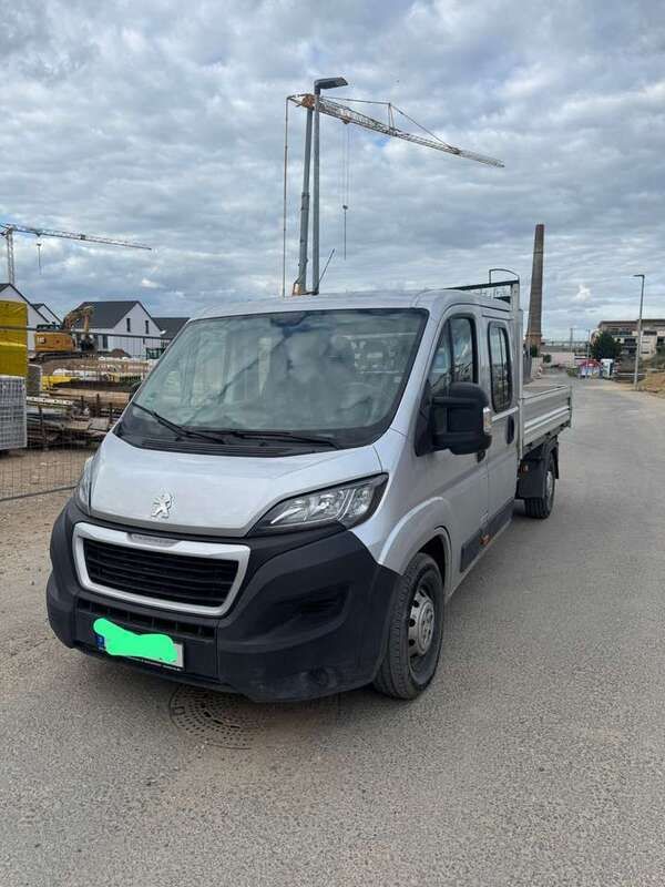 Silber Gebraucht 2020 Peugeot Boxer Van | 16.800 € (Superpreis) - Bild 1/4
