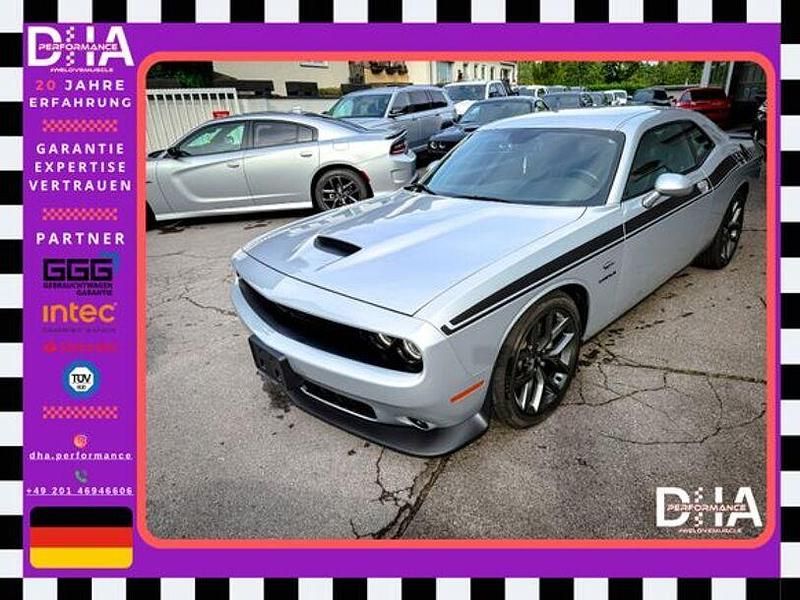 Triple nickle (metallic) Gebraucht 2021 Dodge Challenger Coupé | 33.987 € (Etwas zu teuer) - Bild 1/4
