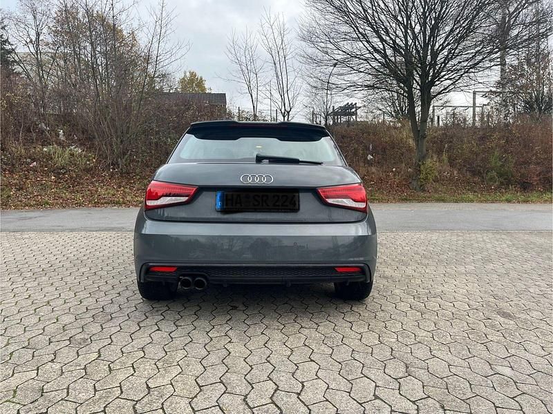 Gebraucht Audi A1 Sport 192 PS (141 kW) 2017 Grau Kleinwagen