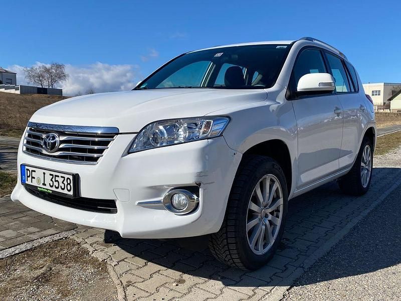 Gebraucht Toyota RAV4 158 PS (116 kW) 2012 Weiß SUV