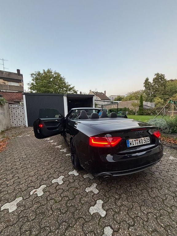 Używany Audi A5 Cabriolet Ambiente 245 KM (180 kW) 2012 Czarny Kabriolet