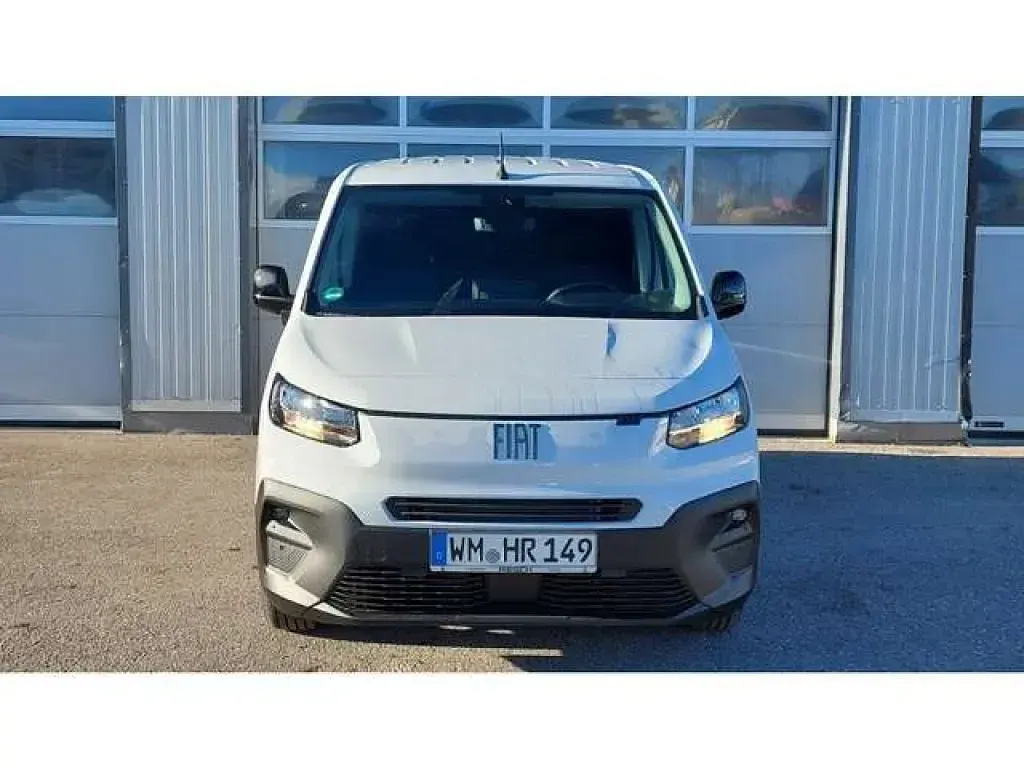 Gebraucht Fiat Doblò 101 PS (74 kW) 2024 Weiss Van / Kleinbus