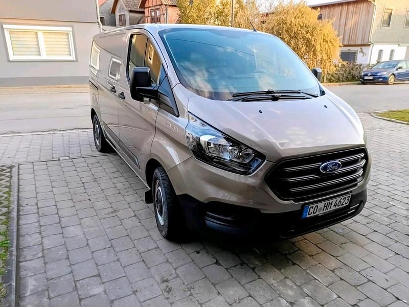 Gebraucht Ford Transit Custom 105 PS (77 kW) 2019 Van / Kleinbus