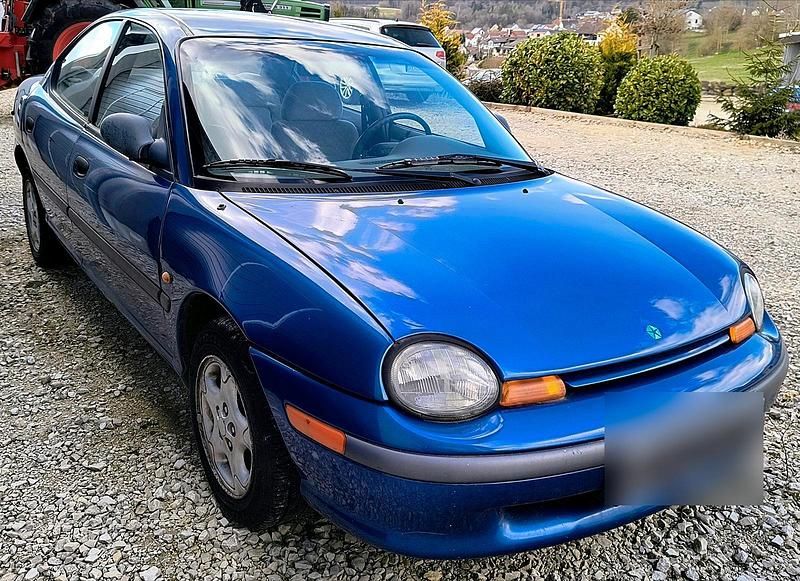 Gebraucht Chrysler Neon 133 PS (97 kW) 1995 Blau Limousine