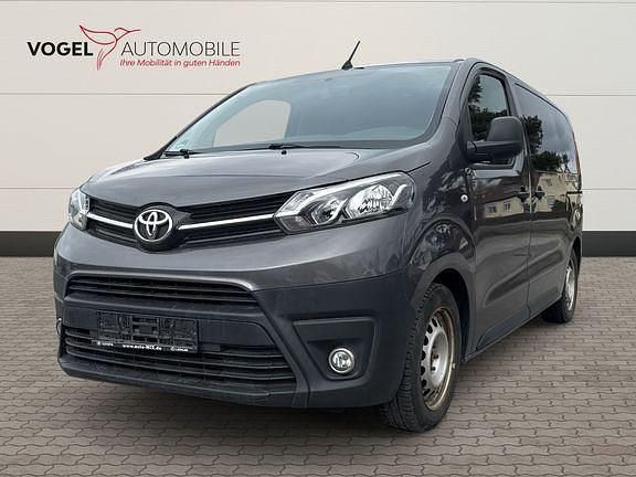 Gebraucht Toyota Proace Verso 150 PS (110 kW) 2017 Basaltgrau metallic Kombi
