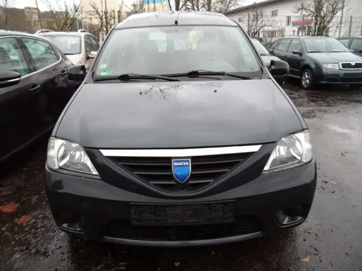 Gebraucht Dacia Logan MCV Ambiance 87 PS (63 kW) 2009 Grau Kombi