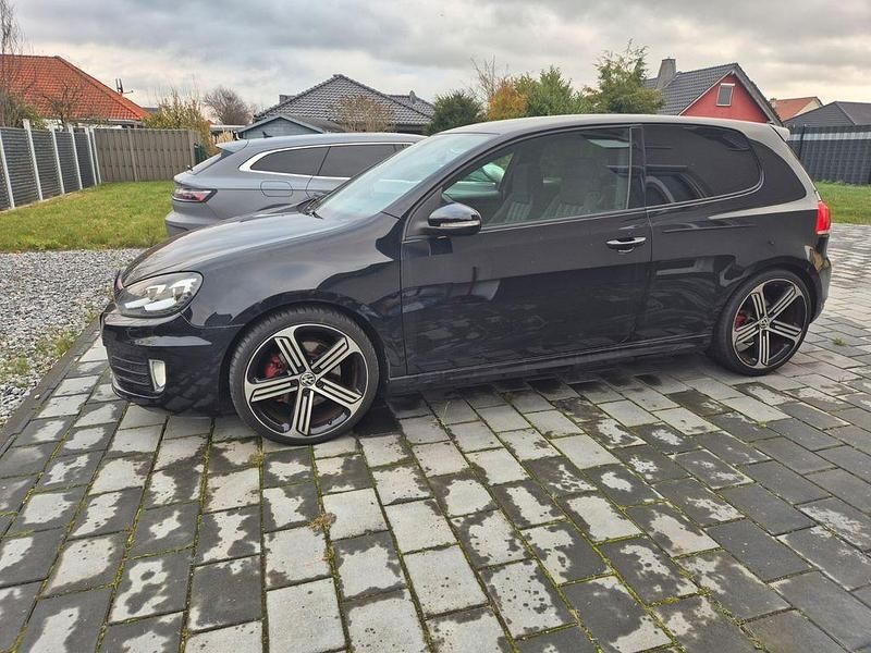 Schwarz Gebraucht 2012 VW Golf VII GTI Limousine | 7.500 € (Superpreis) - Bild 1/4