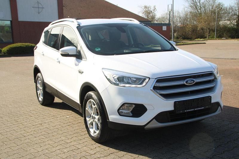 Gebraucht Ford Kuga Cool & Connect 150 PS (110 kW) 2018 Weiß SUV