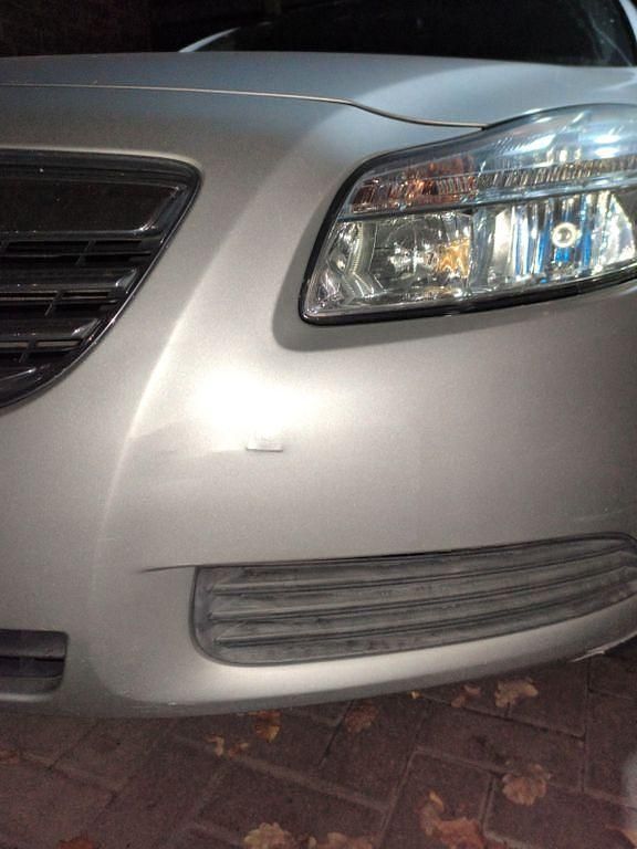 Gebraucht Opel Insignia Edition 116 PS (85 kW) 2011 Grau Limousine