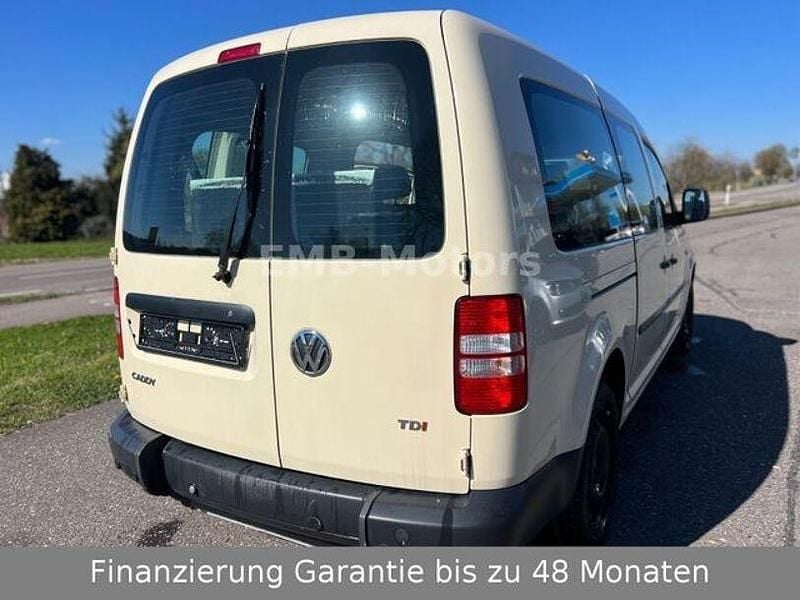 Gebraucht VW Caddy Maxi Trendline 102 PS (75 kW) 2011 Gelb Van / Kleinbus