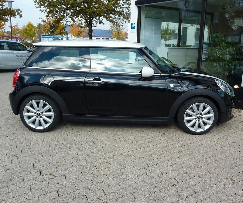 Gebraucht Mini Cooper Chili 136 PS (100 kW) 2015 Schwarz Kleinwagen