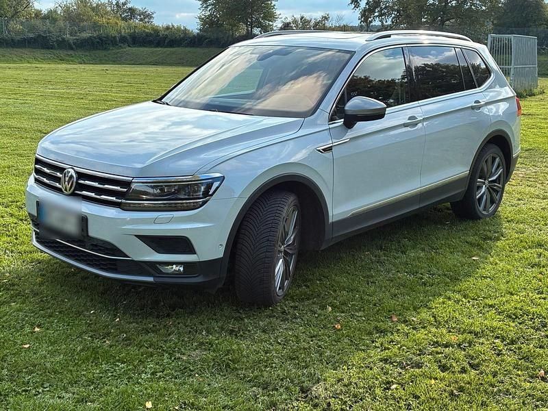 Gebraucht VW Tiguan 192 PS (141 kW) 2018 Weiß SUV