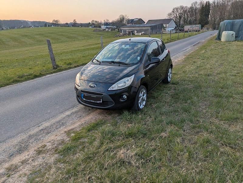 Gebraucht Ford Ka 69 PS (50 kW) 2009 Schwarz Kleinwagen