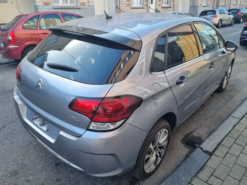 Używany Citroën C4 116 KM (85 kW) 2018 Szary Sedan/Limuzyna