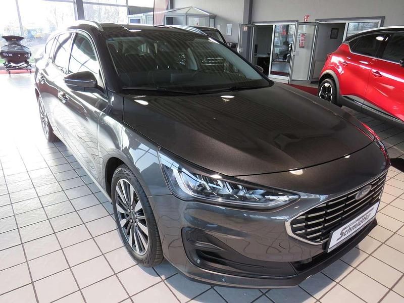 Magneticgrau (metallic) Gebraucht 2022 Ford Focus Style Kombi | 16.990 € (Guter Preis) - Bild 1/4