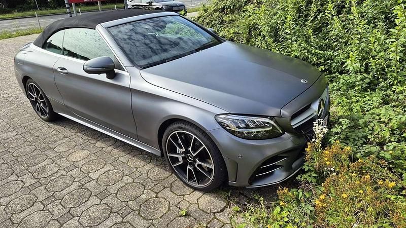 Grau Gebraucht 2020 Mercedes C43 AMG AMG Cabrio | 45.900 € (Fairer Preis) - Bild 1/4