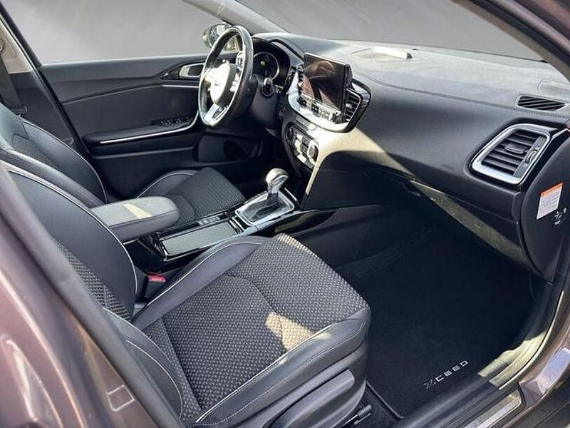 Gebraucht Kia XCeed Vision 141 PS (103 kW) 2021 (l2b) copper stone m SUV