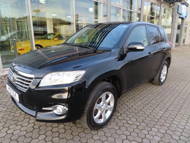 Schwarz Gebraucht 2011 Toyota RAV4 Life SUV | 5.980 € (Superpreis) - Bild 1/4