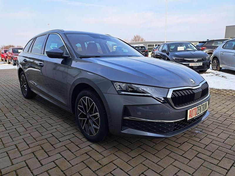 Neu Skoda Octavia Selection 150 PS (110 kW) 2026 Grau Limousine