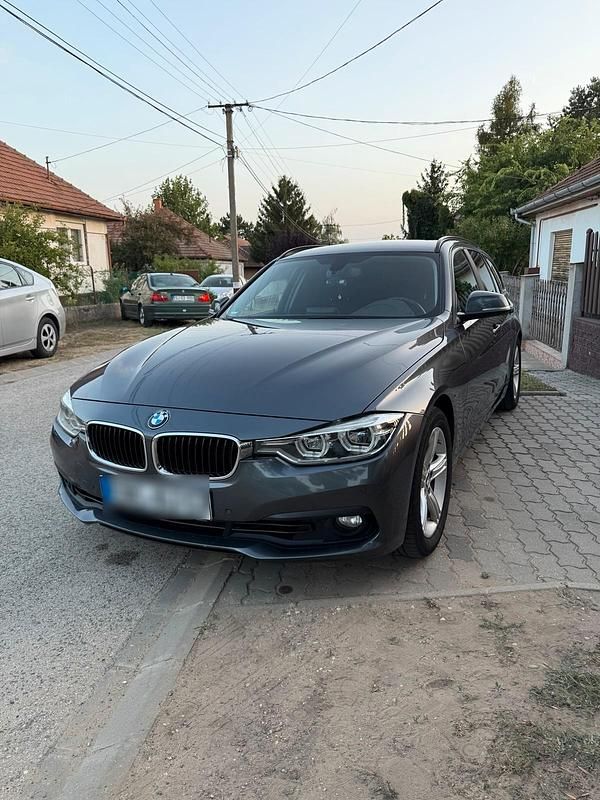 Grau Gebraucht 2016 BMW 325 Kombi | 13.490 € (Fairer Preis) - Bild 1/4