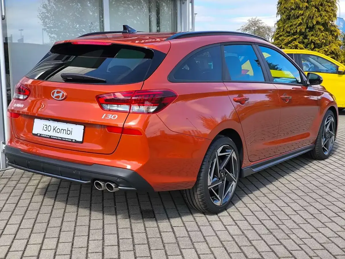 Neu Hyundai i30 N Line 150 PS (110 kW) 2026 Jupiter orange Kombi