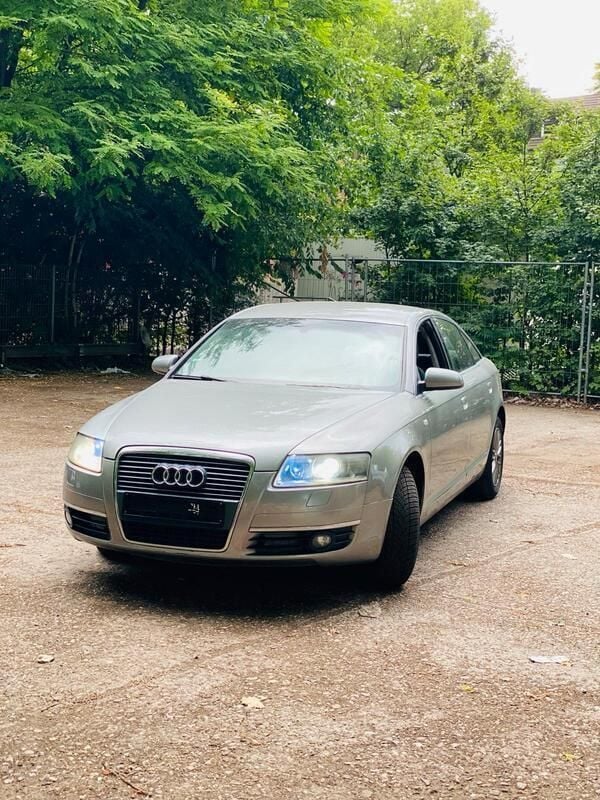 Grau Gebraucht 2006 Audi A6 Limousine | 3.100 € (Guter Preis) - Bild 1/4