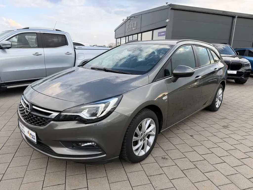 Gebraucht Opel Astra 136 PS (100 kW) 2019 Grau Kombi
