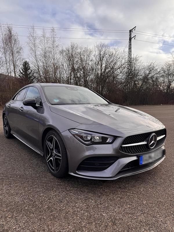 Silber Gebraucht 2019 Mercedes CLA200 Limousine | 23.750 € (Fairer Preis) - Bild 1/4