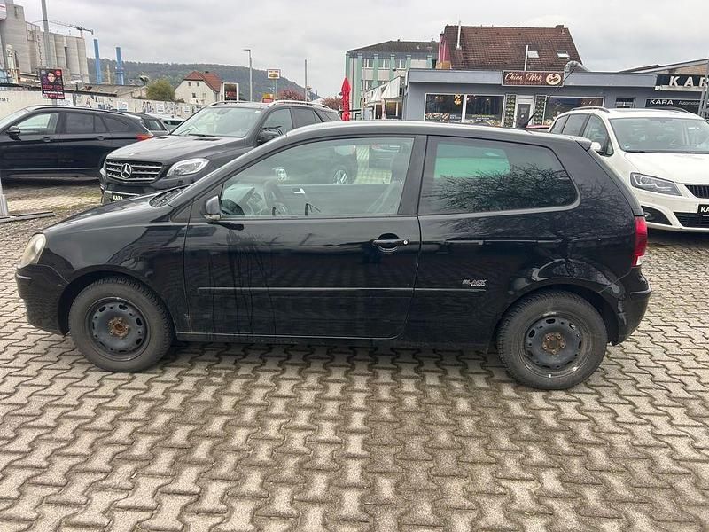 Second-hand VW Polo Black Edition 80 CP (58 kW) 2009 Negru Hatchback