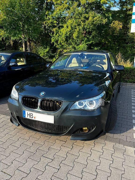 Grün Gebraucht 2005 BMW 530 M Sport Kombi | 7.000 € (Etwas zu teuer) - Bild 1/4