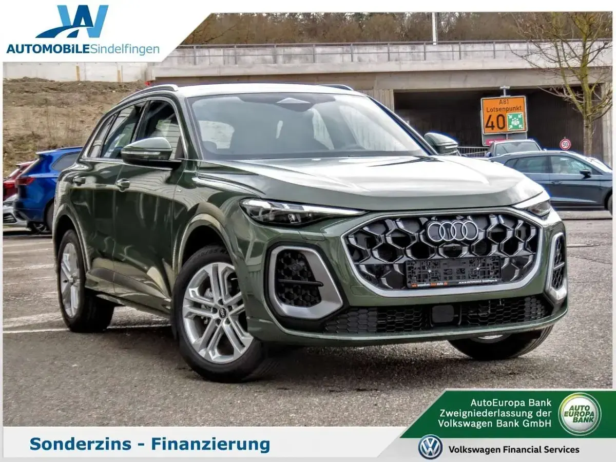 Gebraucht Audi Q5 S-Line 204 PS (150 kW) 2025 Grün SUV