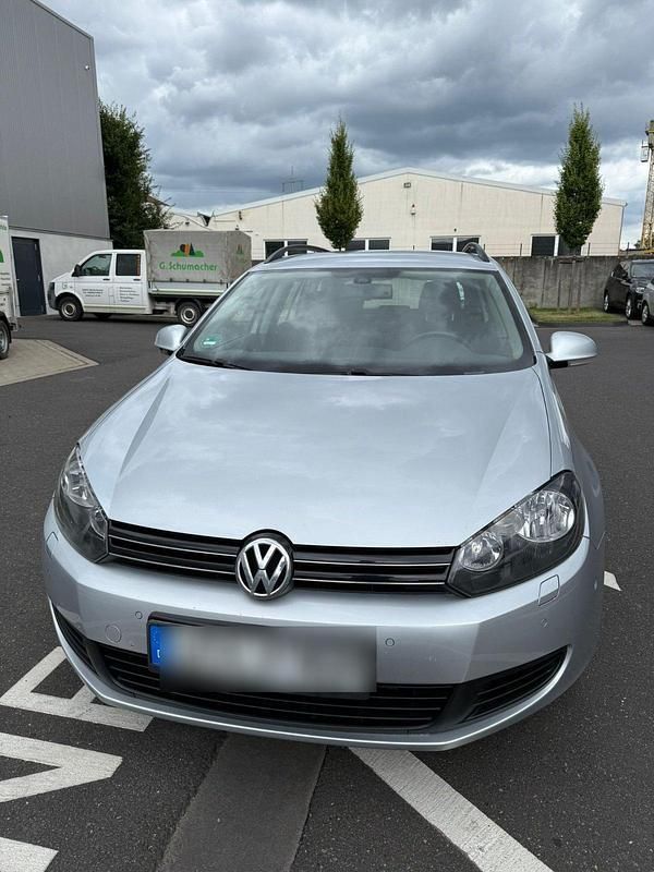 Grau Gebraucht 2011 VW Golf VI Kombi | 3.450 € (Guter Preis) - Bild 1/4