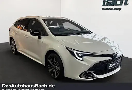 Gebraucht Toyota Corolla 178 PS (130 kW) 2025 Weiß Kombi