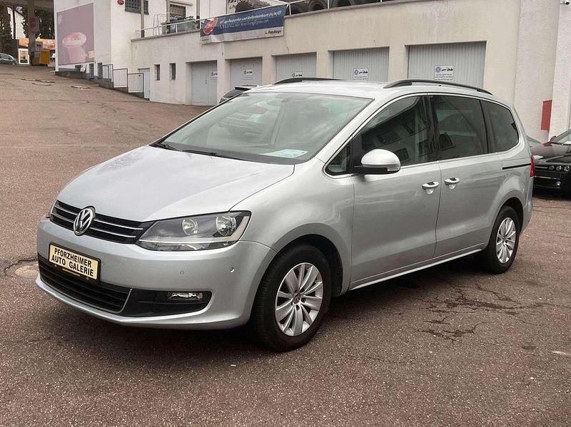 Gebraucht VW Sharan Comfortline 140 PS (102 kW) 2011 Grau Van / Kleinbus