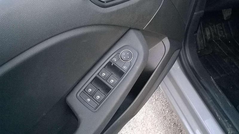 Gebraucht Renault Clio V Evolution 91 PS (66 kW) 2025 Rafale grau Limousine